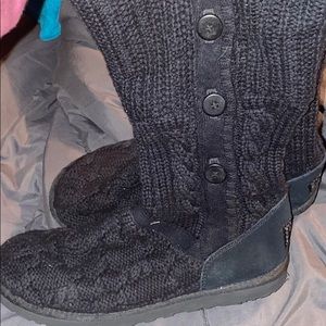 Size 11 Sweater Ugg’s!